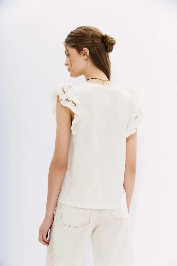 polera romance broderie
