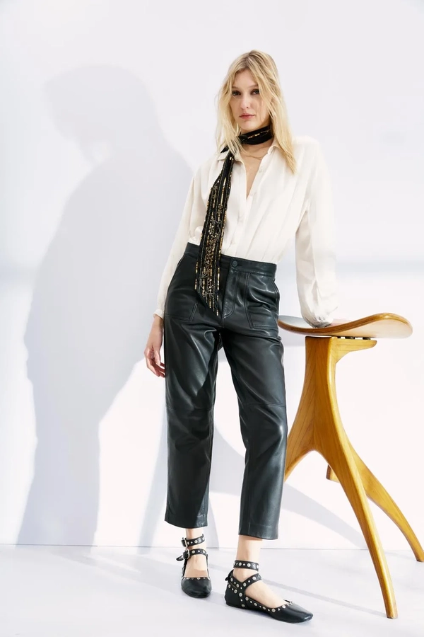 pantalon recto new cuero