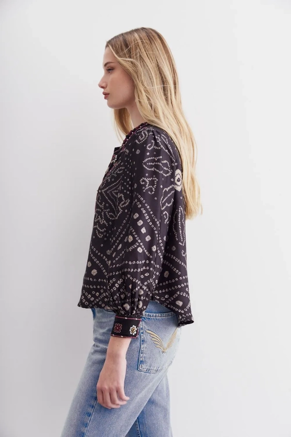 camisa bandani