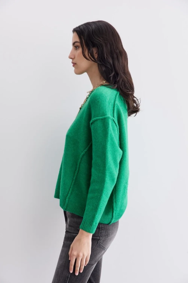 sweater be happy new