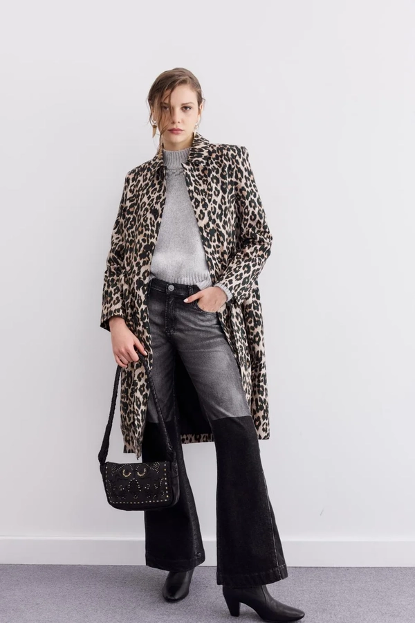 trench leopard
