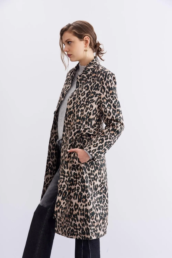 trench leopard