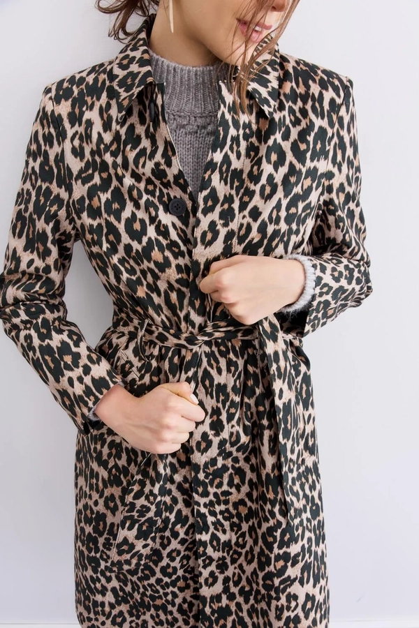trench leopard