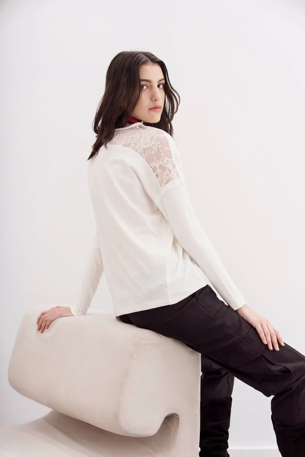 polera lina lace