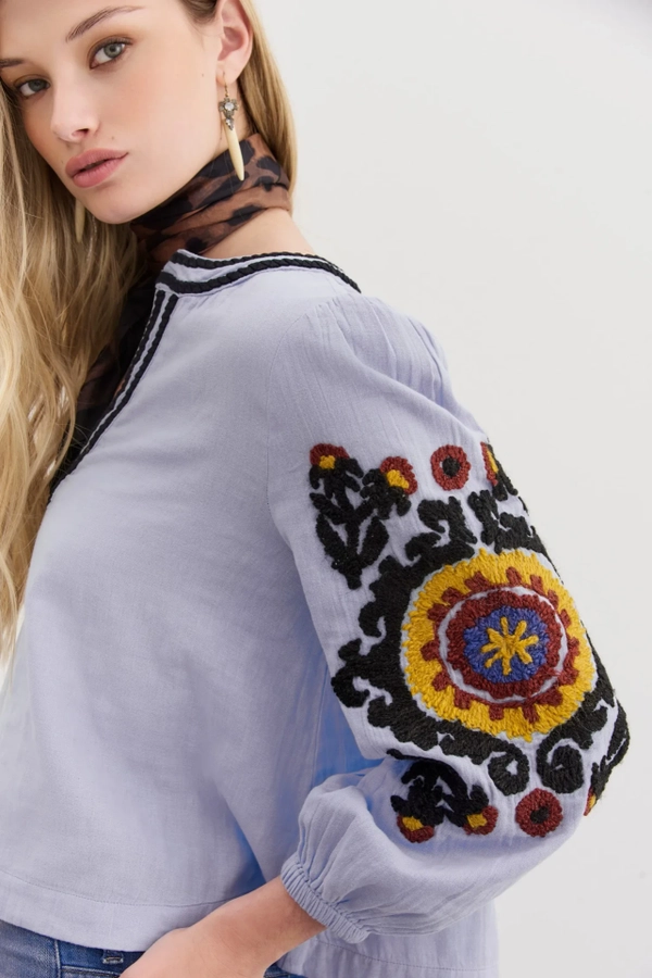 camisa suzani