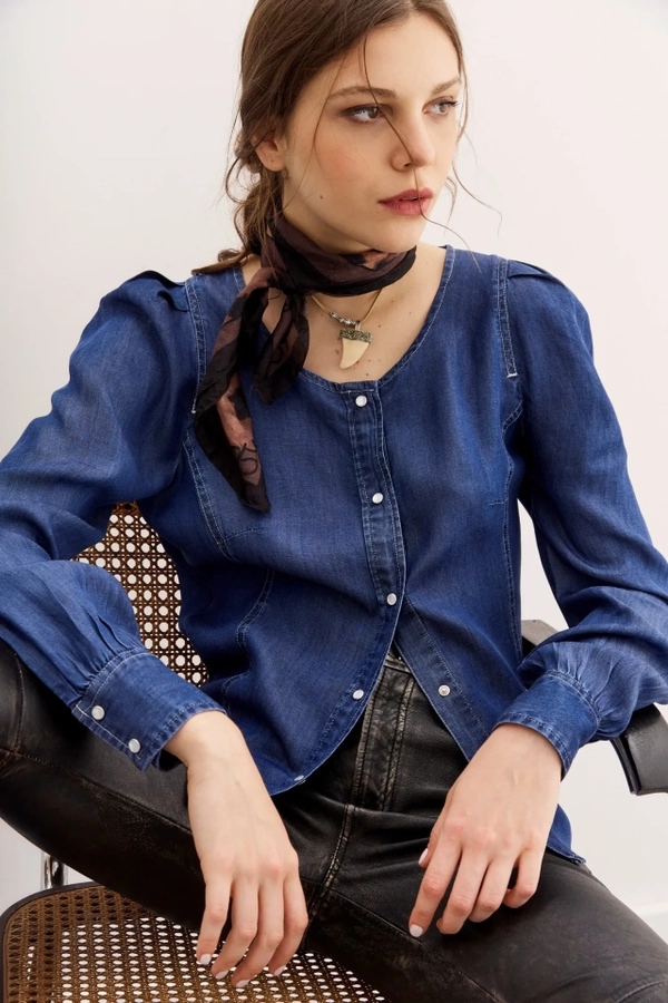 camisa romantic