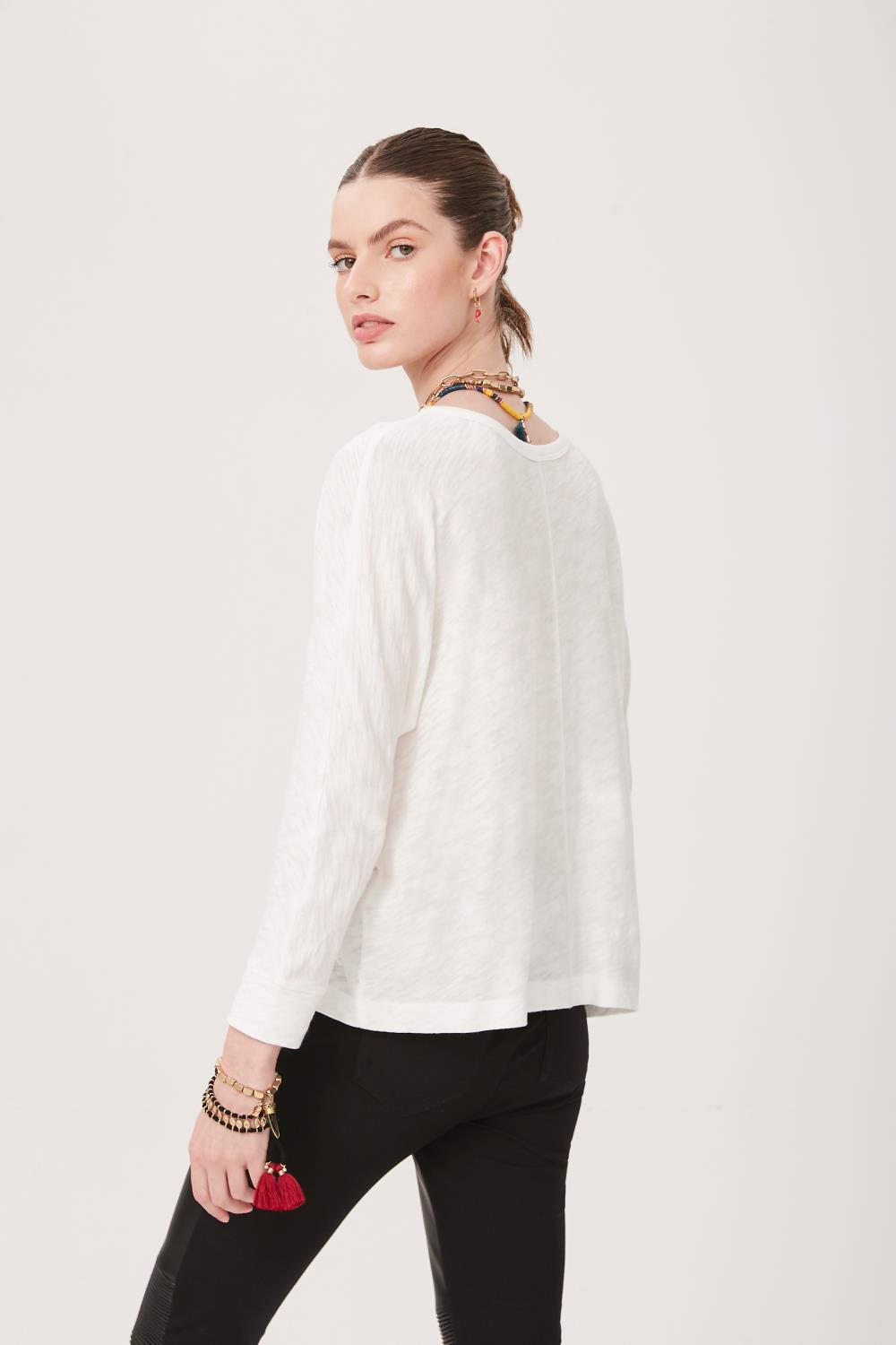 Polera Vale Ancha