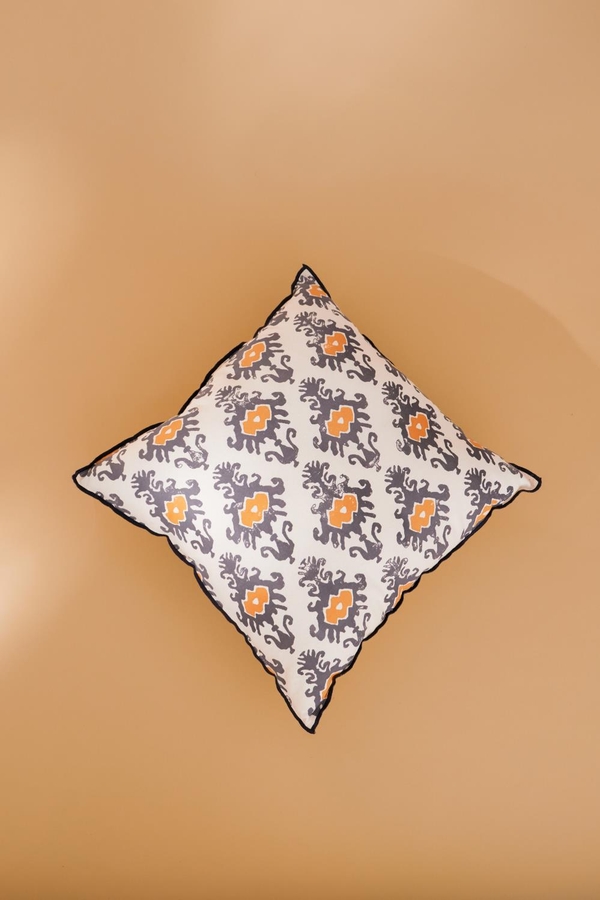 Almohadon Birkin Bug 50X50