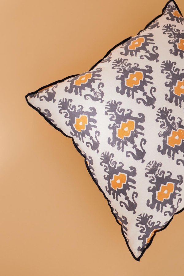 Almohadon Birkin Bug 50X50