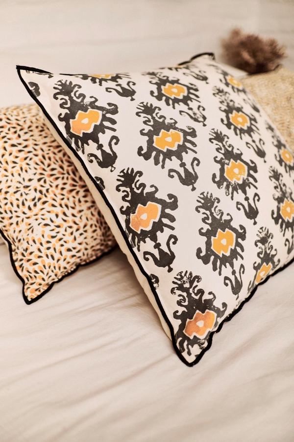 Almohadon Birkin Bug 50X50