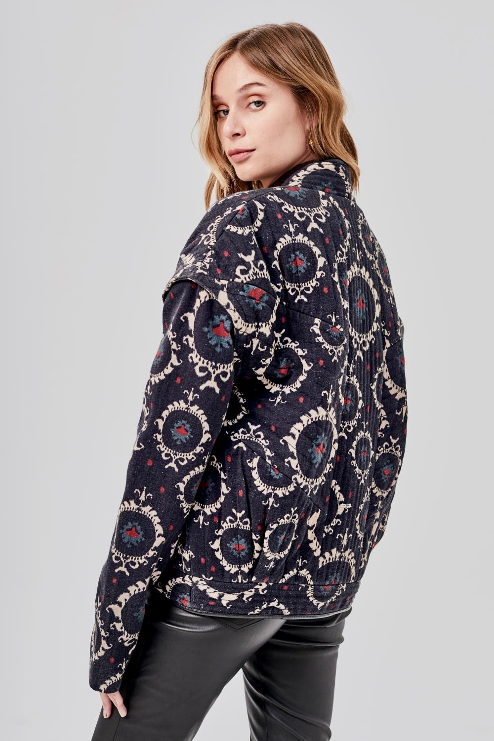 chaqueta Suzani
