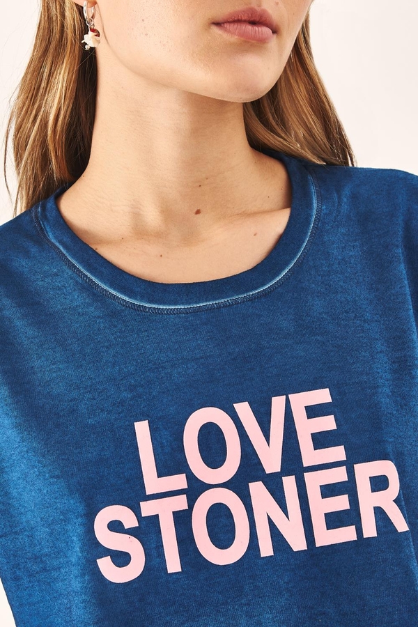 Polera Love Stoner