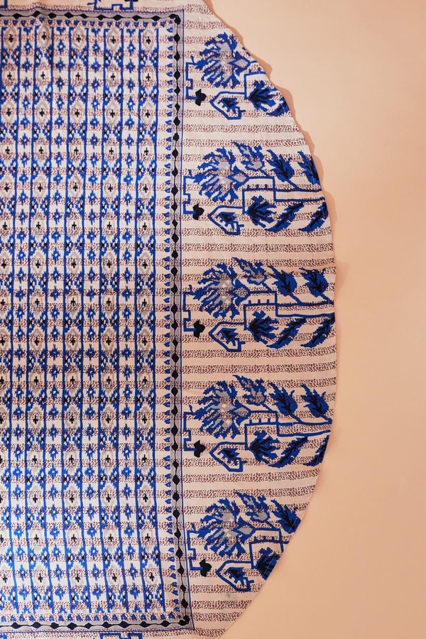 Mantel Ikat Round 160
