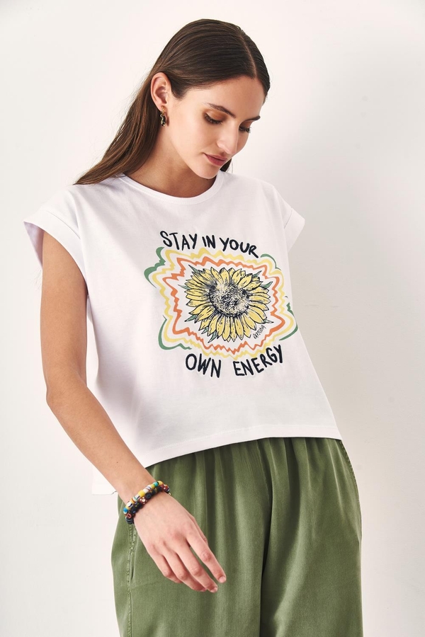 Polera Optimism