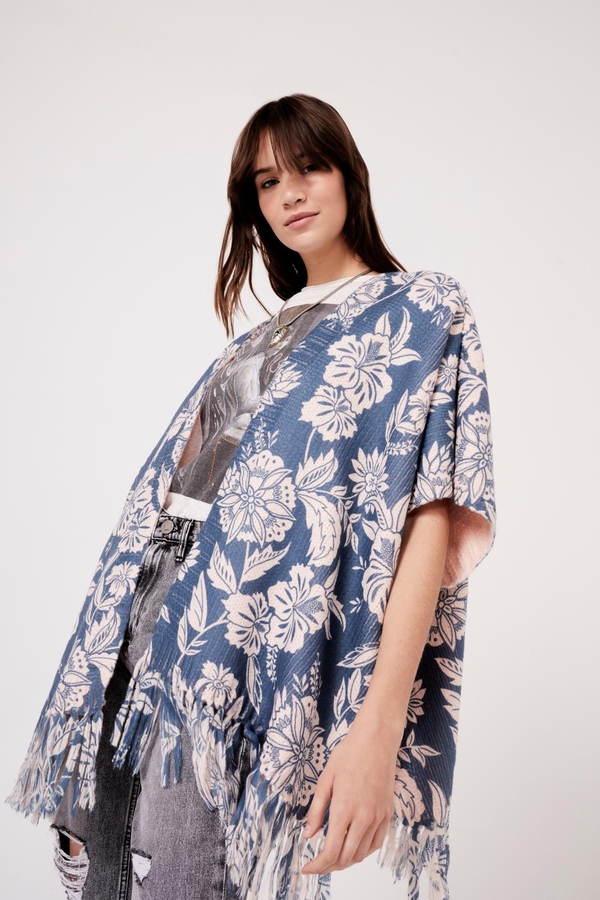poncho flower full