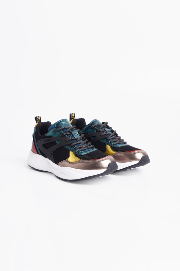 zapatilla sapporo