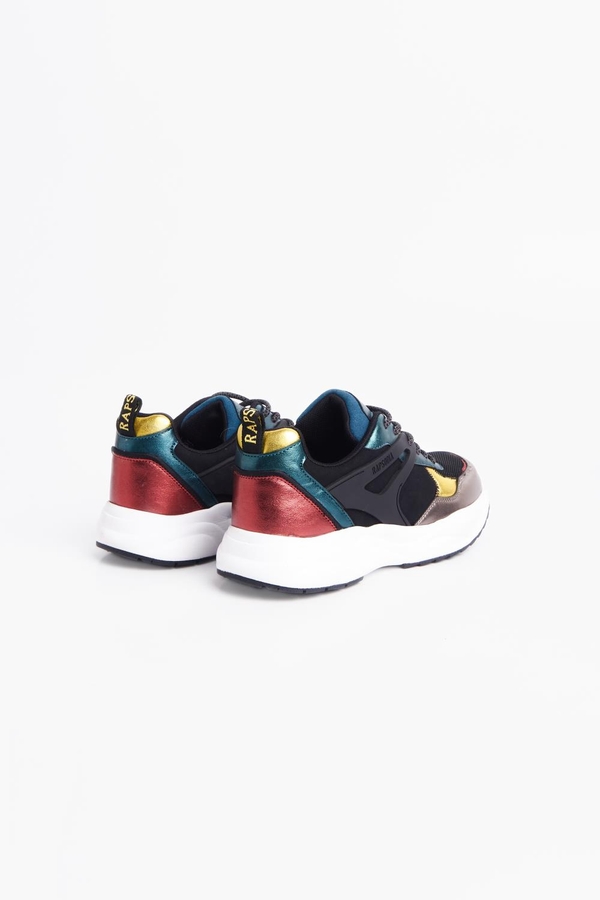 zapatilla sapporo