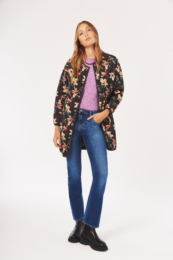 chaqueta poki flores