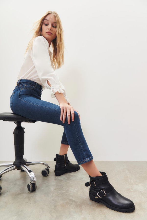 Jean Straight High Rise Indigo