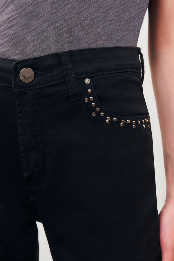 jean slim julie new