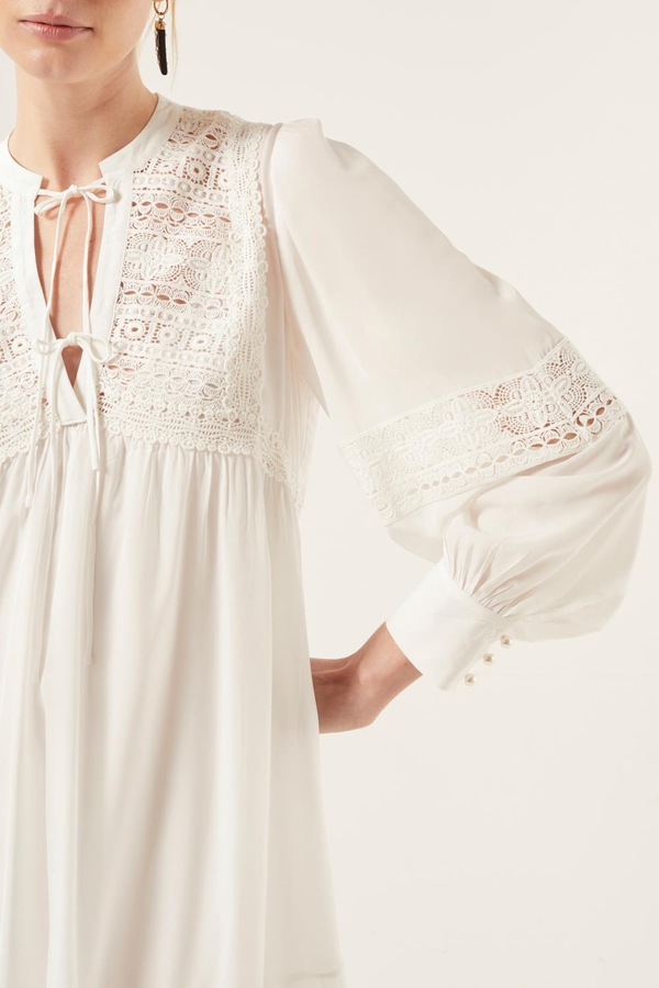 vestido nature laces