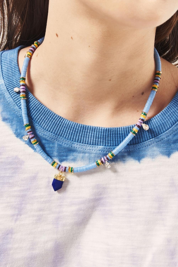 collar ava