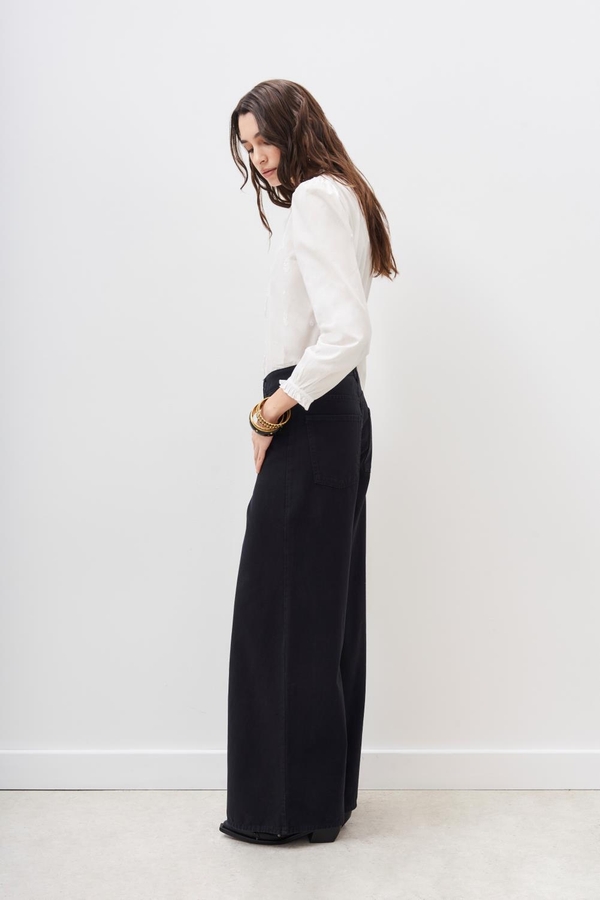 jean oxford total black