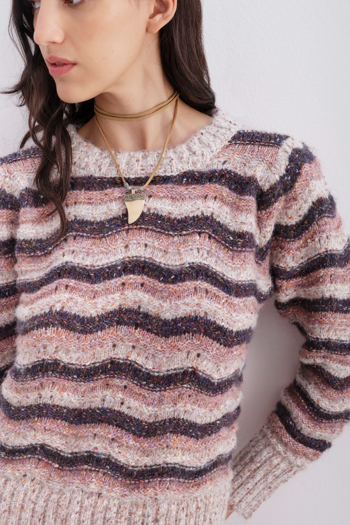 sweater carole