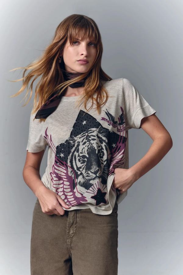 polera tiger angels