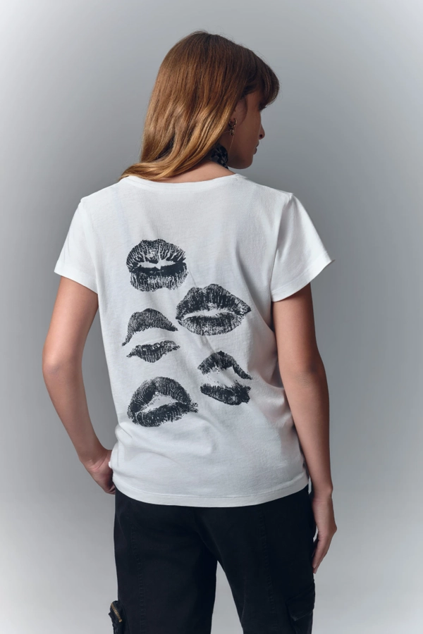 polera more kiss