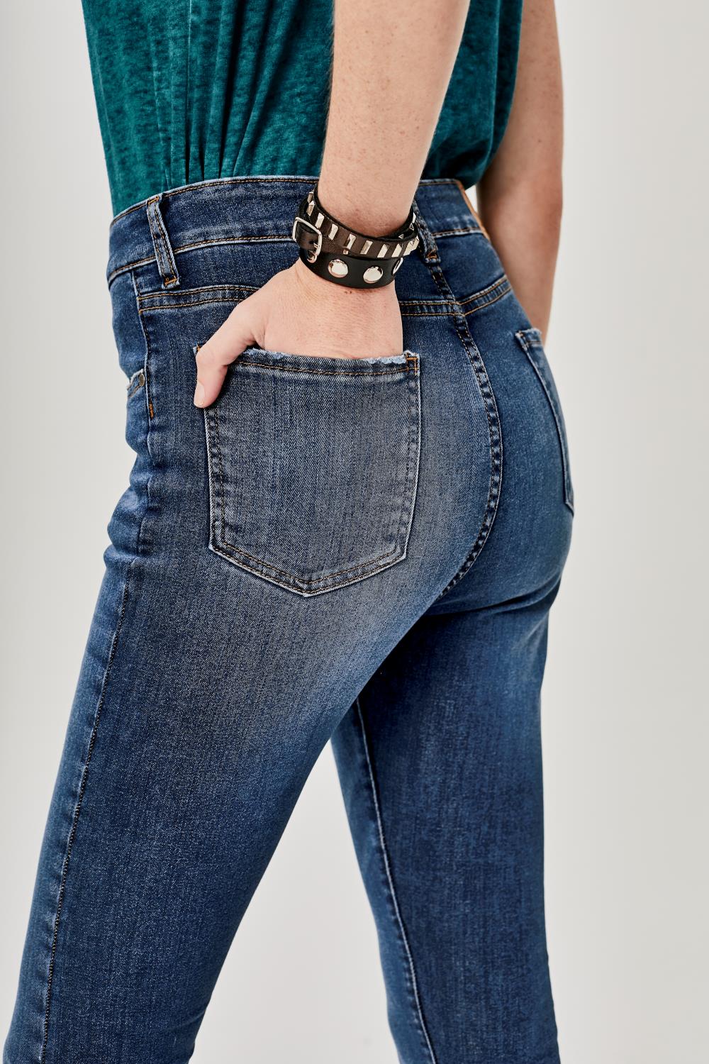 Jean Flare High Rise Deep Blue